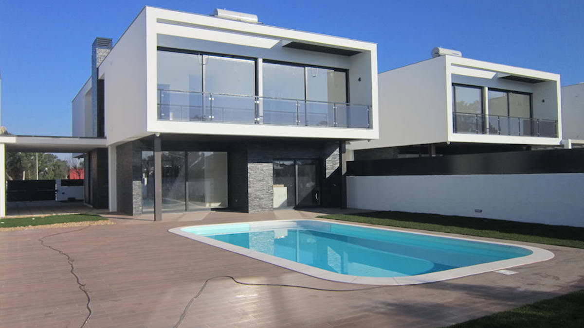 Architect villa 4 bedrooms near Setubal on the Blue Coast