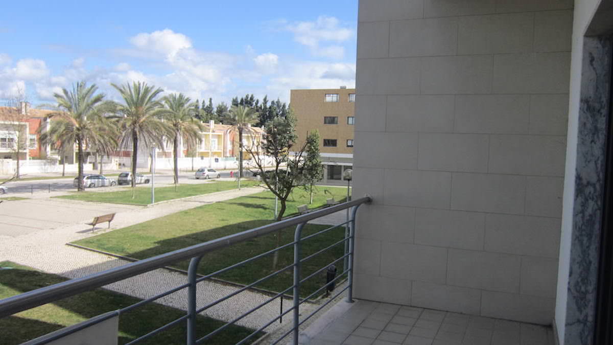 Apartamento T3 semi-novo moderno no Pinhal Novo