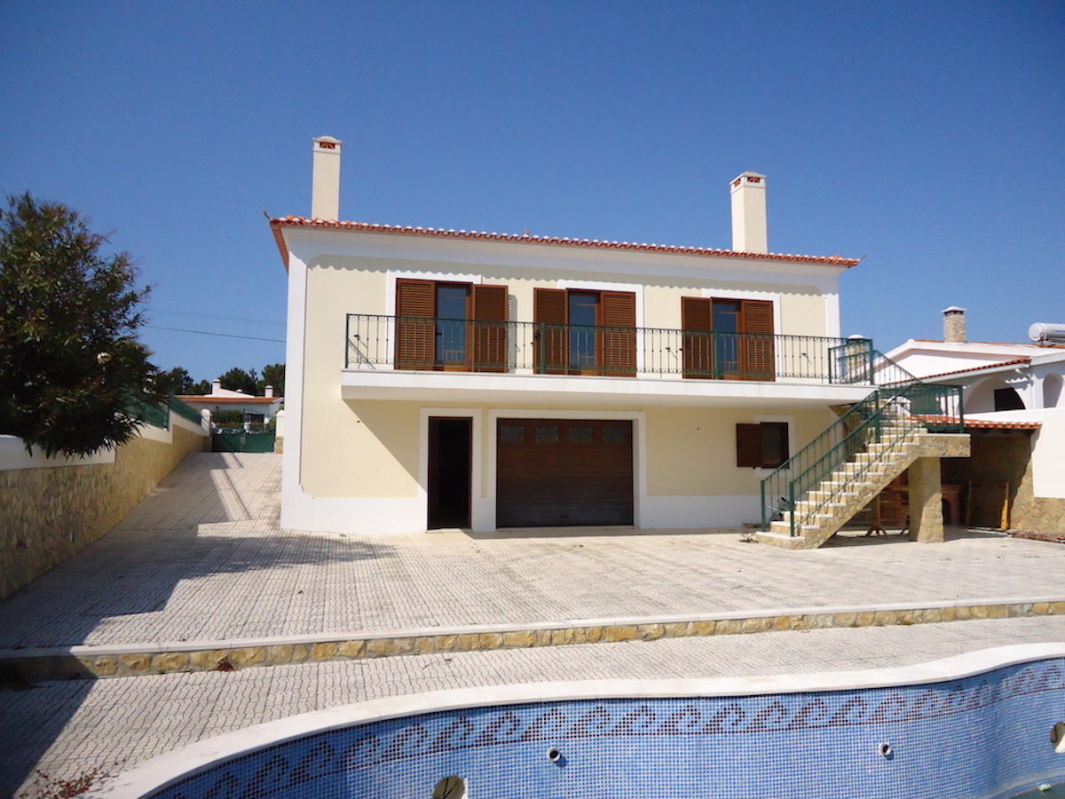 Obidos Lagoon Estate For Sale Obidos Villas Luz Portuguese Real Estate Agency