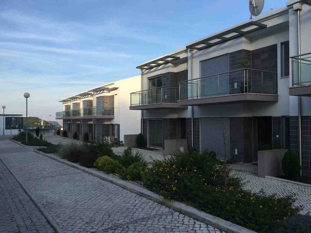 Moradias com vista baia em Salir do Porto