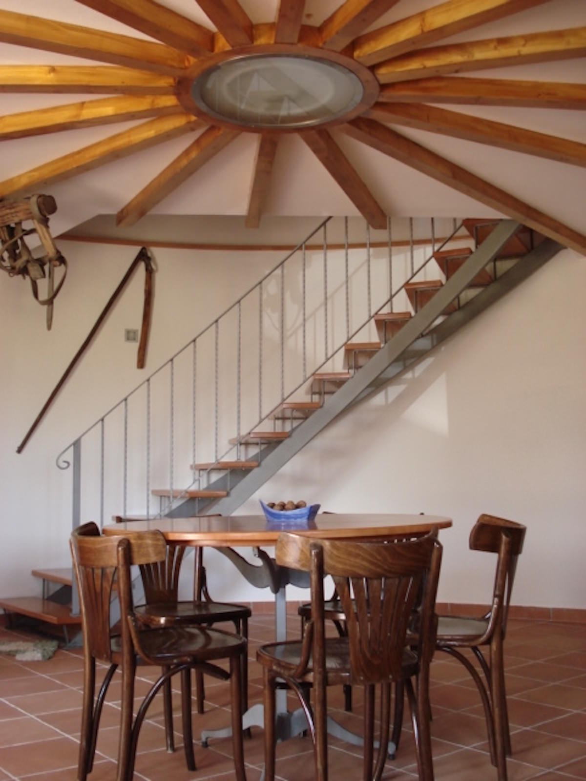 Quinta rústica com moinho de vento à venda em Portugal