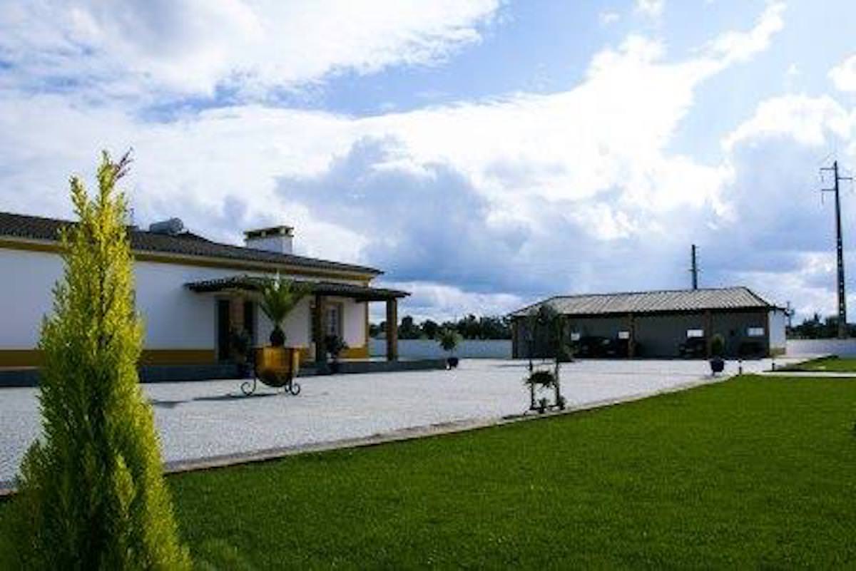 Luxury farm for sale in the typical Alentejo