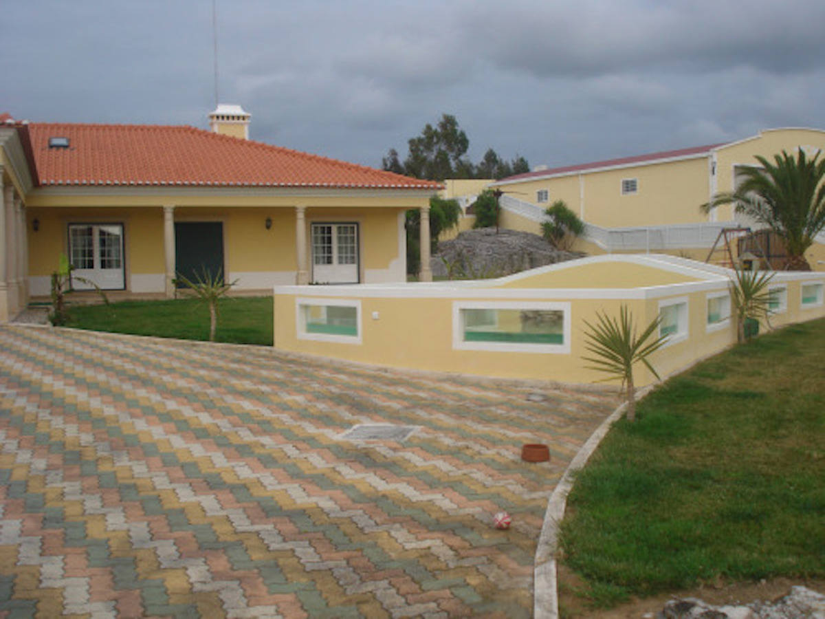 Bela Moradia T7 para venda Silver Coast