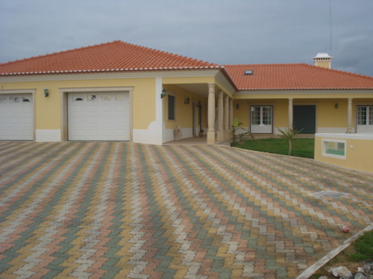 Bela Moradia T7 para venda Silver Coast