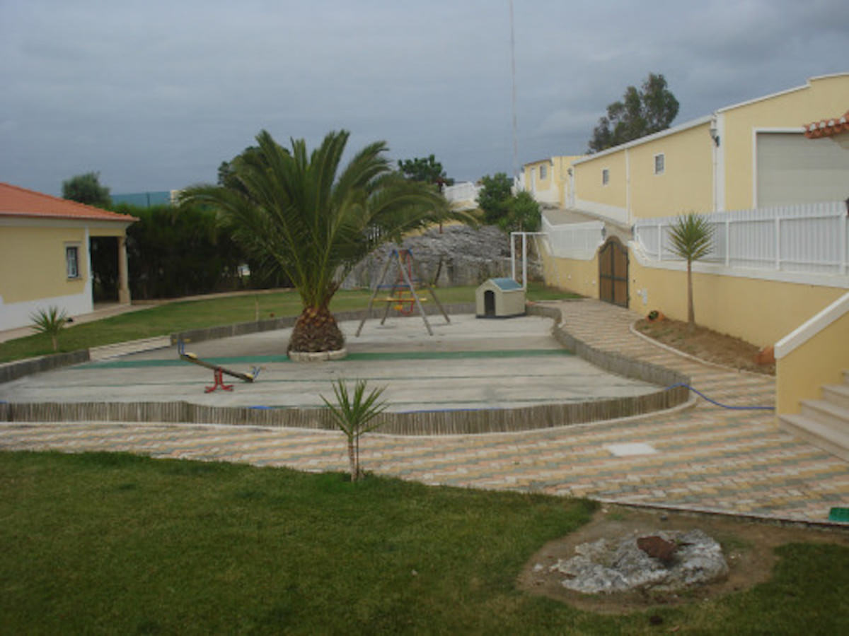 Bela Moradia T7 para venda Silver Coast