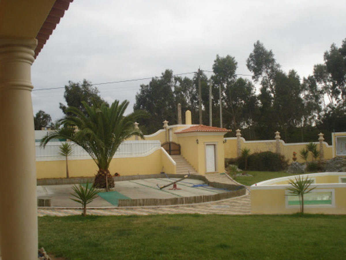 Bela Moradia T7 para venda Silver Coast