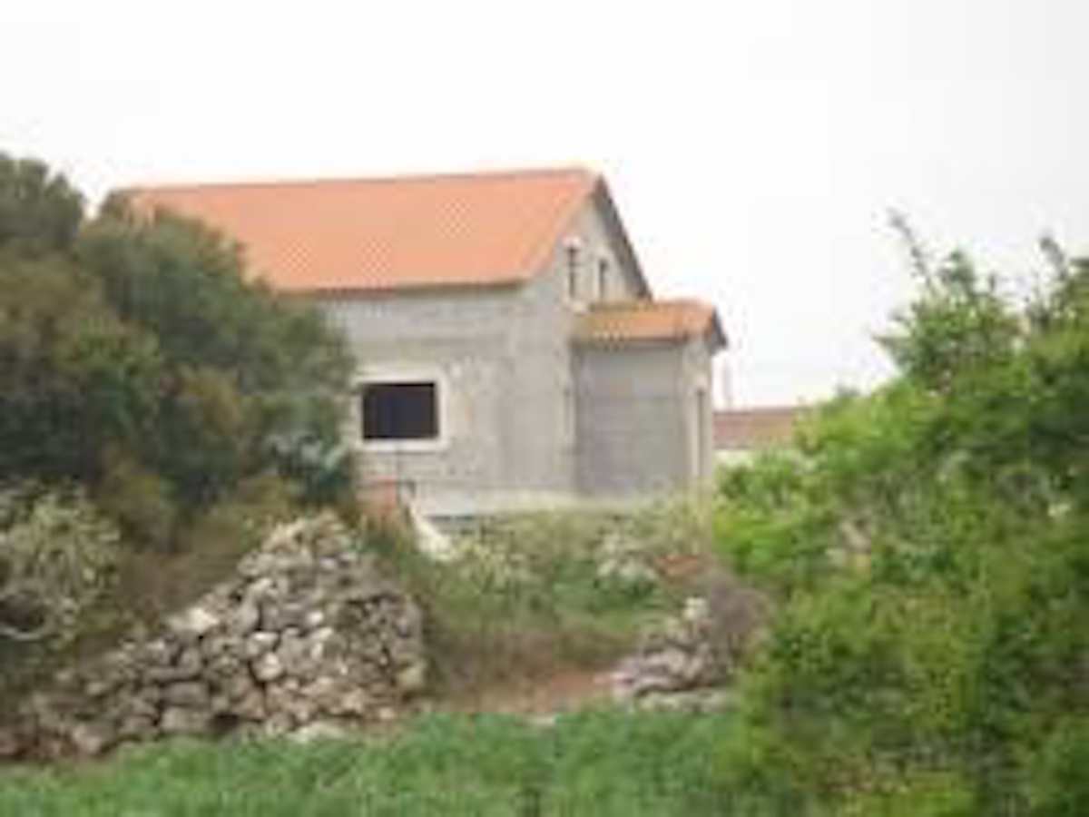 Huge villa for sale Lourinha to be finished