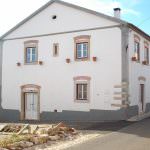 Vende-se casa rústica perto do Cadaval