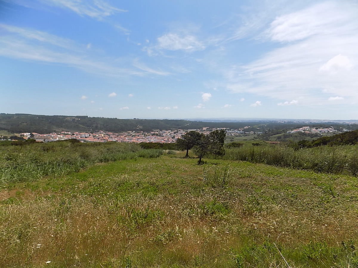Beau terrain urbain avec vue dégagée sur Foz do Arelho