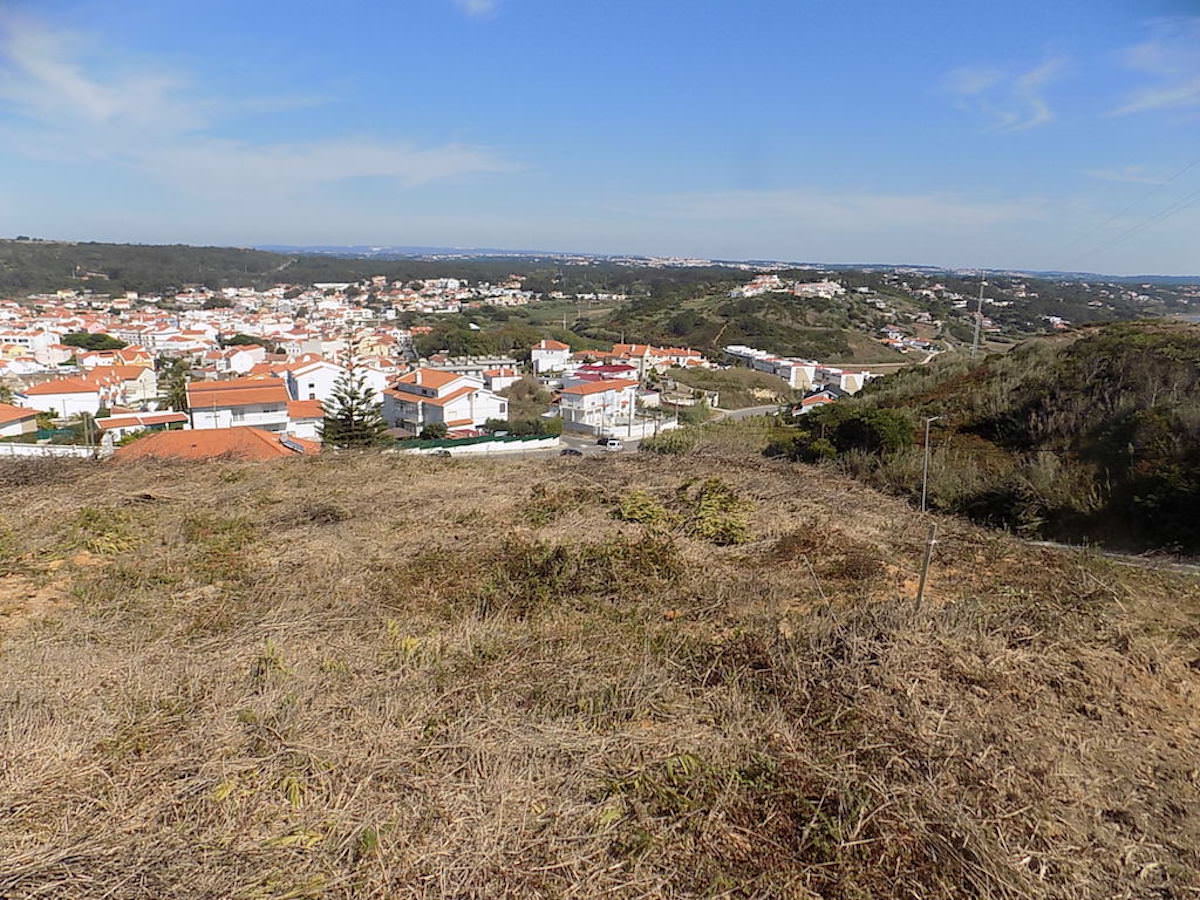 Plots of land with good location – beautiful views!