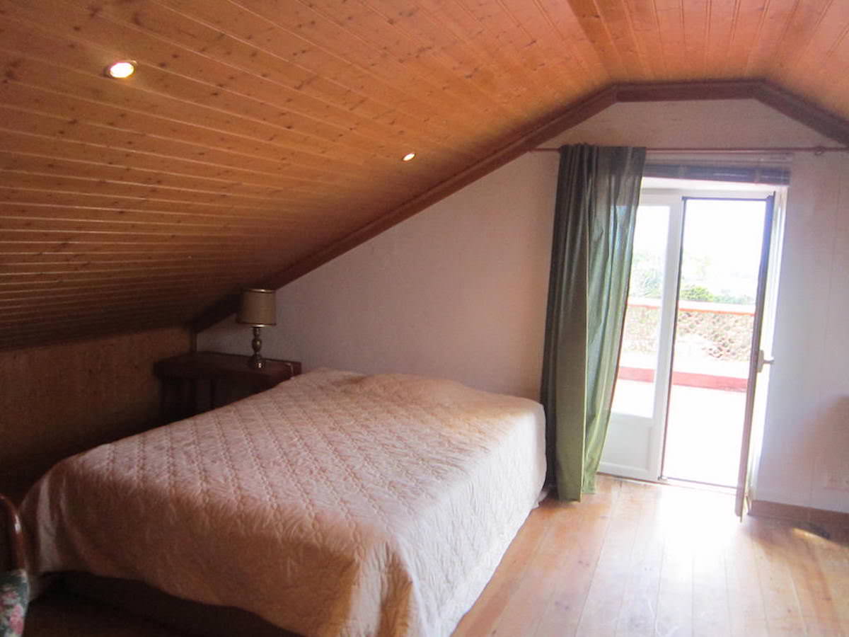 Quinta com grande potencial para B & B, inserida na Serra de Sintra.