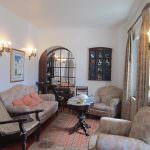 Quinta com grande potencial para B & B, inserida na Serra de Sintra.