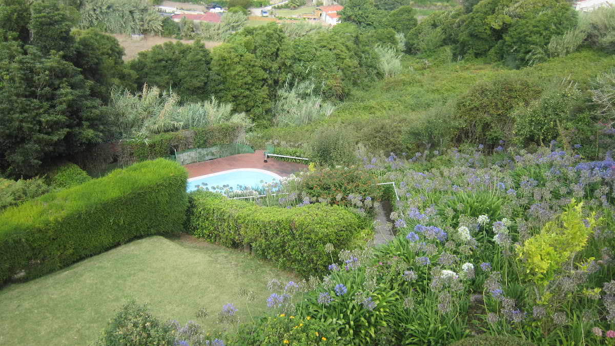 Quinta com grande potencial para B & B, inserida na Serra de Sintra.