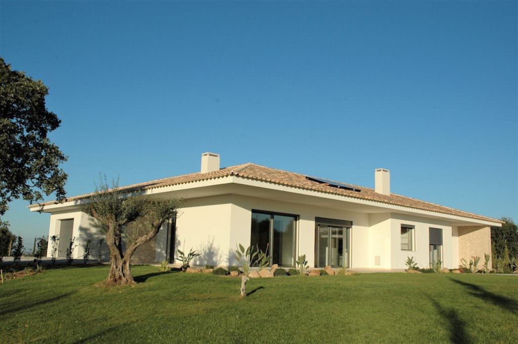 Property for sale in Bombarral Villas Luz Portuguese Real Estate Agency