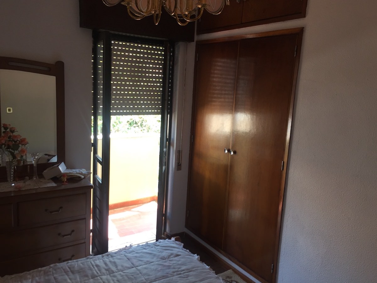 Moradia Geminada V3 para venda em Pêra