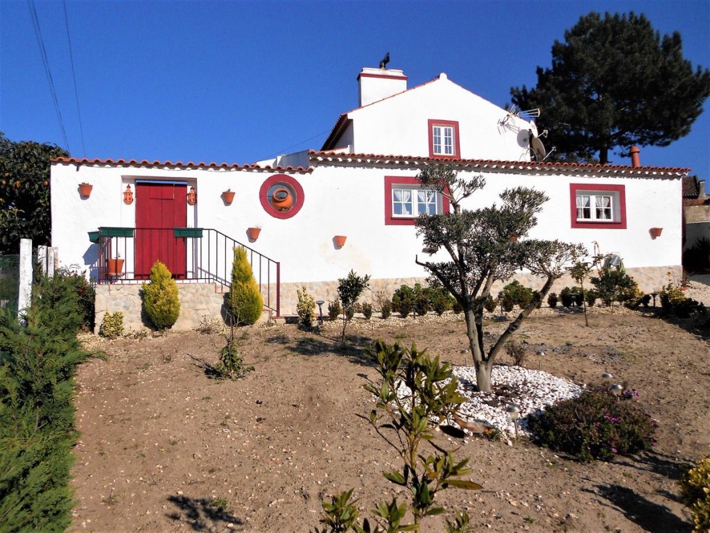 Property for sale in Silver Coast Villas Luz Portuguese Real Estate