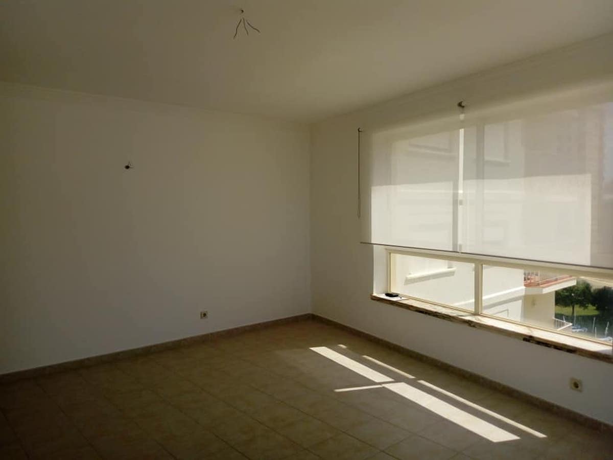 Apartamento T2 vista mar em Armação de Pêra para venda