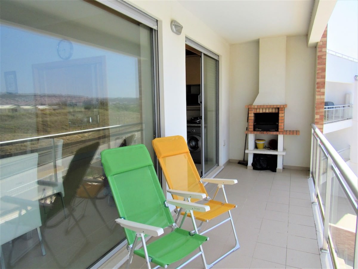 Modern 3 bedroom apartment for sale in Sao Martinho do Porto São Martinho do Porto Villas