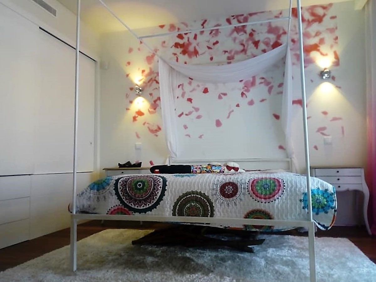 Moradia V4+1 em Olhos de Agua