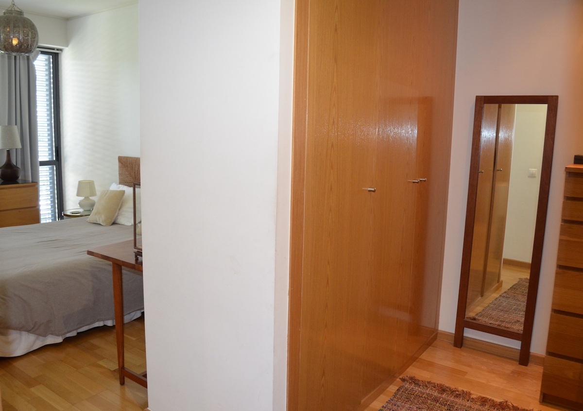 2 bedroom apartment with balcony and swimming pool Parques das Nações Lisbon