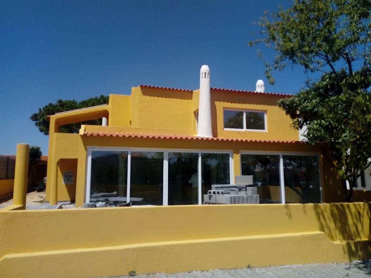 Villa 5 bedrooms completely renovated in Albufeira