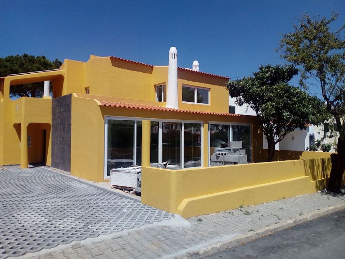 Villa 5 bedrooms completely renovated in Albufeira