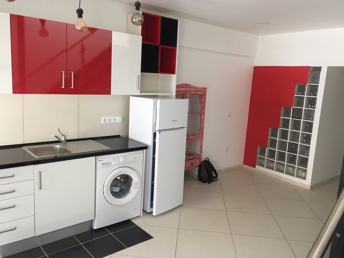 V2 + 1 Townhouse in downtown Albufeira